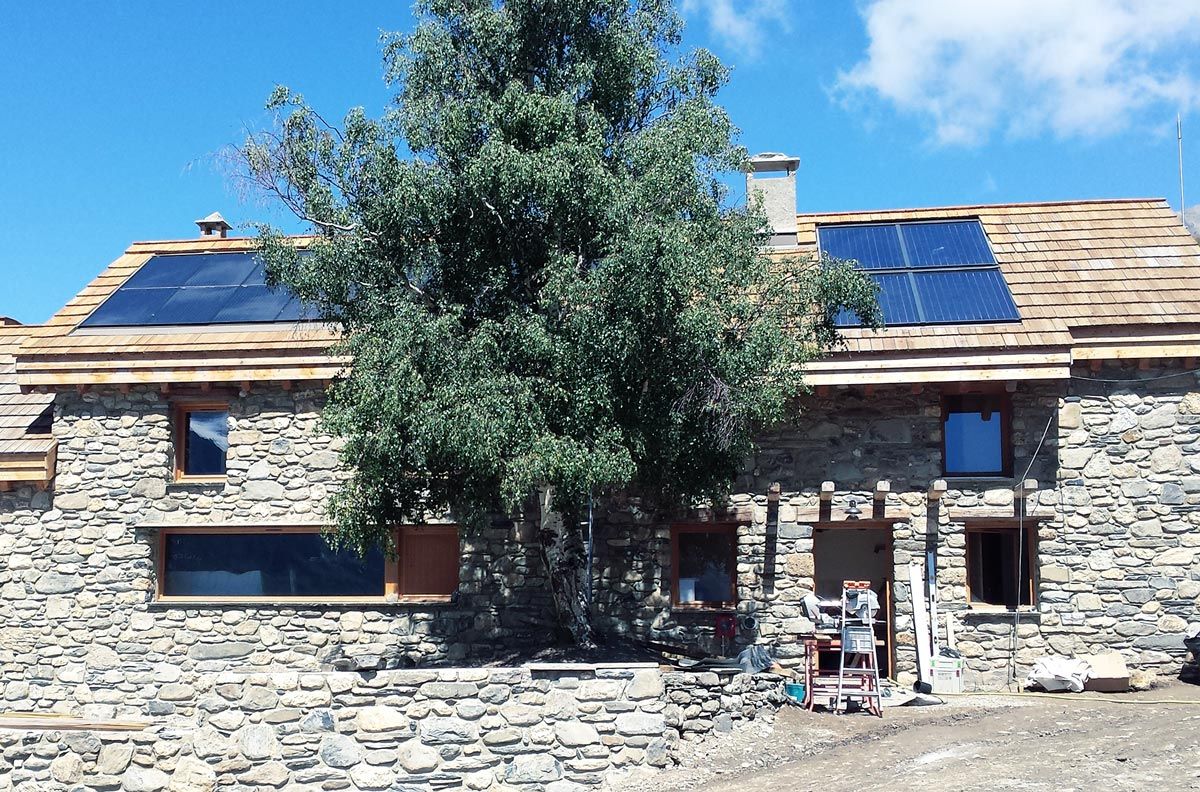 Panneau solaire thermique intégré-toit