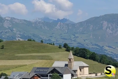 Chauffage solaire SolisArt – 8 appartements, chauffage et eau chaude – Albiez-Montrond